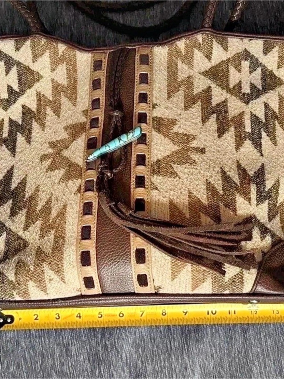 (480) Justin Women's Southwestern Blanket Tote concealed carry bag